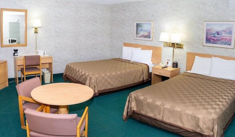 모텔 Regency Inn Perrysburg