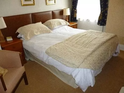 ペンション Ferndale House