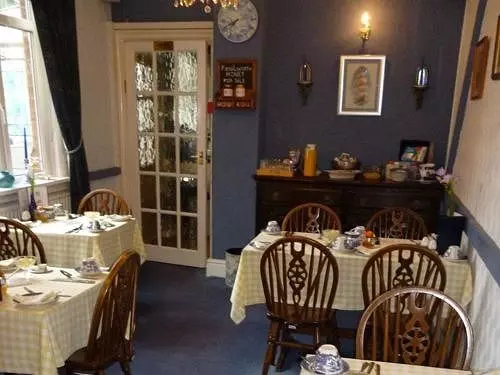 ペンション Ferndale House