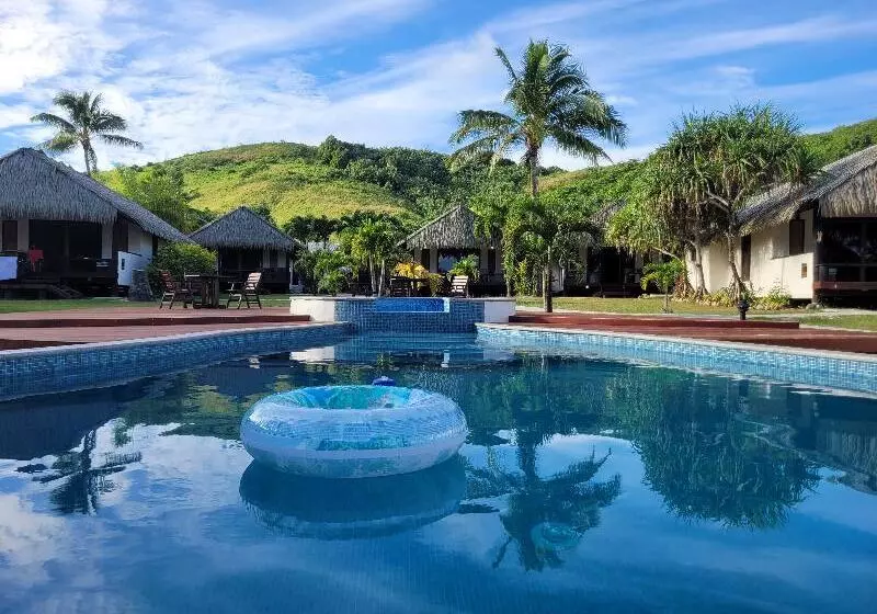 استراحتگاه Tamanu Beach