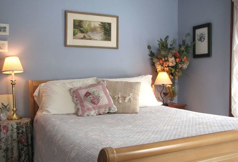 Rose Arbour Bed & Breakfast  Adults Only