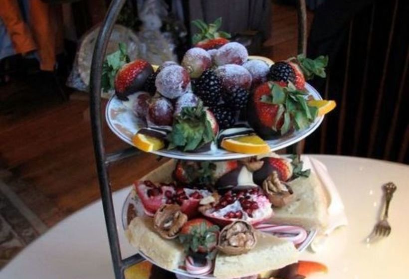 Rose Arbour Bed & Breakfast  Adults Only