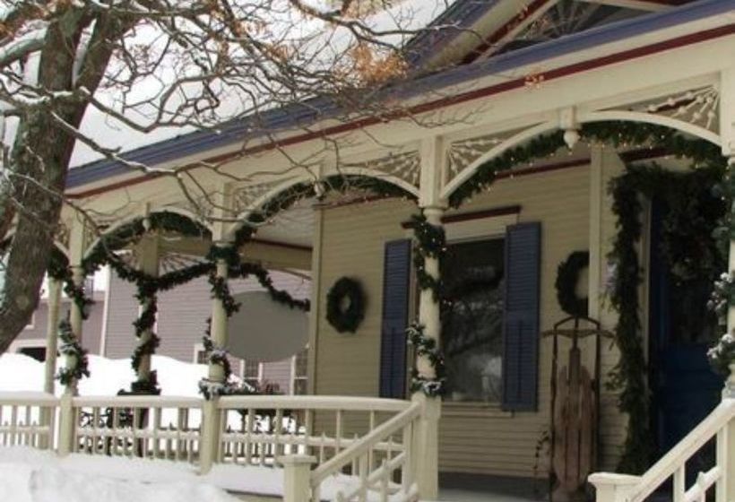 Rose Arbour Bed & Breakfast  Adults Only