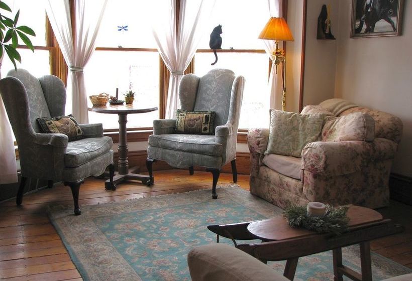 Rose Arbour Bed & Breakfast  Adults Only