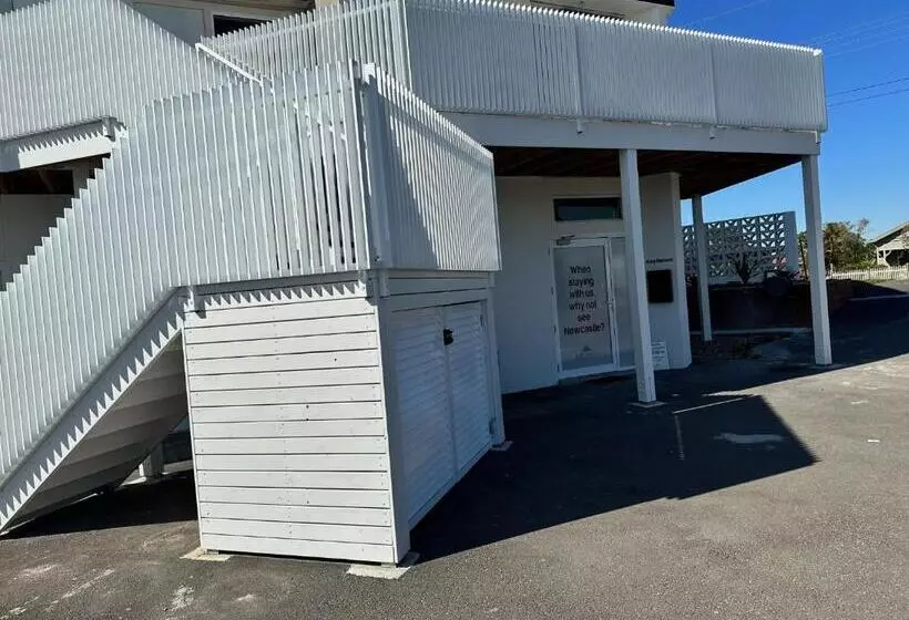 Surf Beach Motel Newcastle