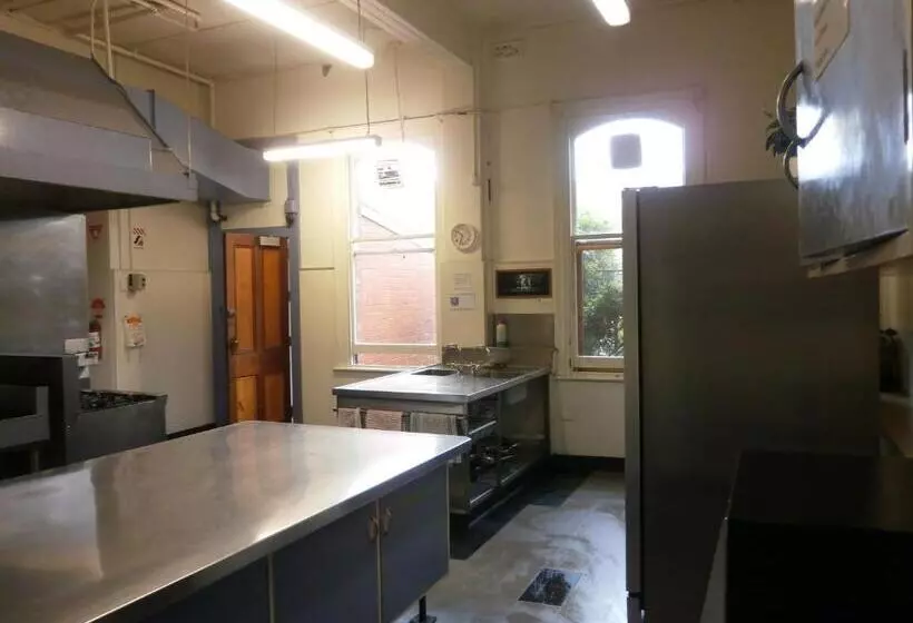 旅馆 Launceston Backpackers