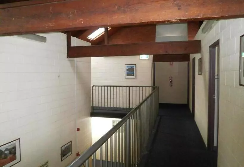 旅馆 Launceston Backpackers