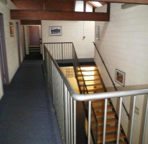 فندق صغير Launceston Backpackers