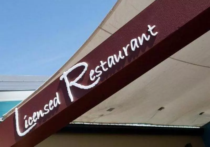 Ayr Traveller S Motel