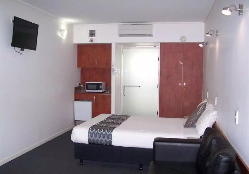 Ayr Traveller S Motel