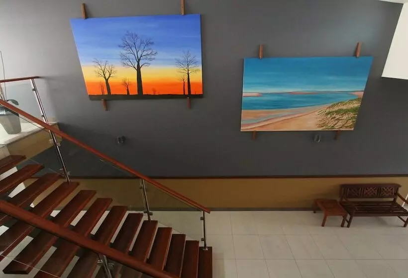 Ayr Traveller S Motel