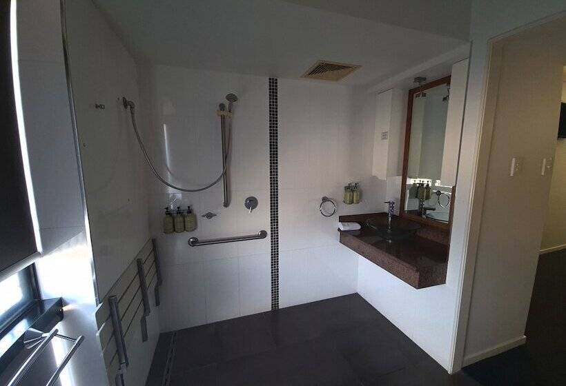 Ayr Traveller S Motel