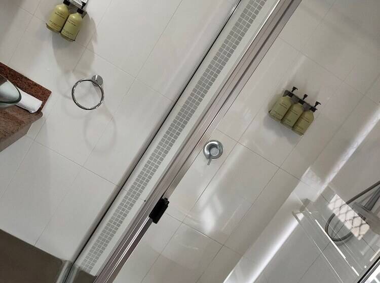 Ayr Traveller S Motel