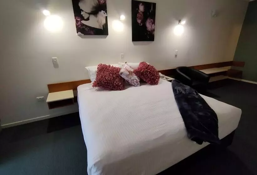 Ayr Traveller S Motel