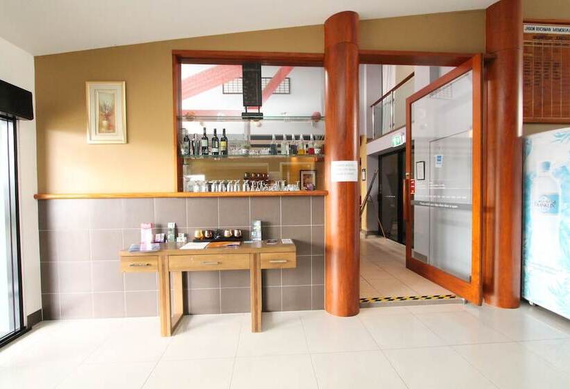 Ayr Traveller S Motel