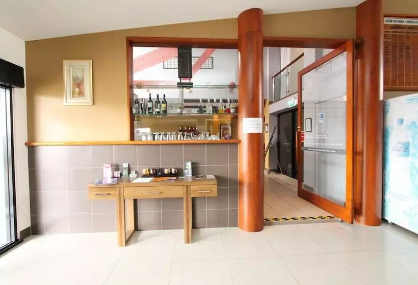 Ayr Traveller S Motel