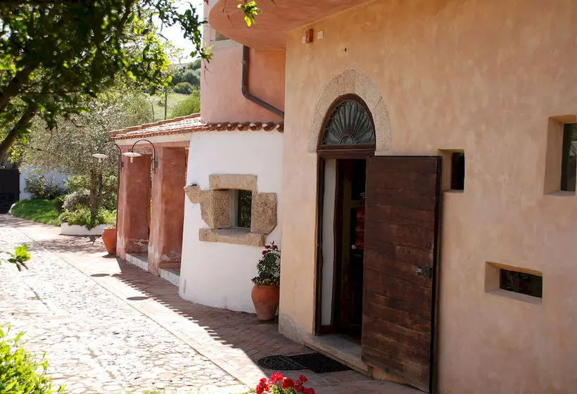 Locanda Tipica Sa Corte