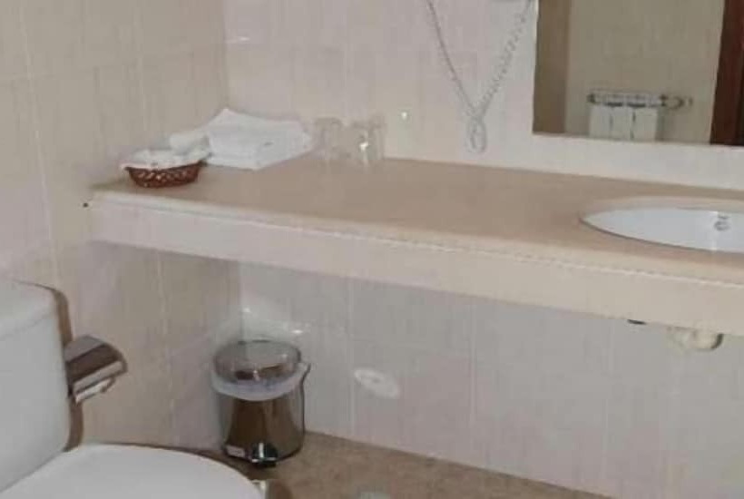 Отель Aguiar Da Pena