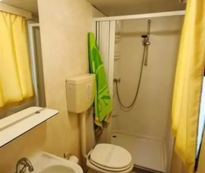 Hotel Happy Camp Mobile Homes In Butterfly Camping Village