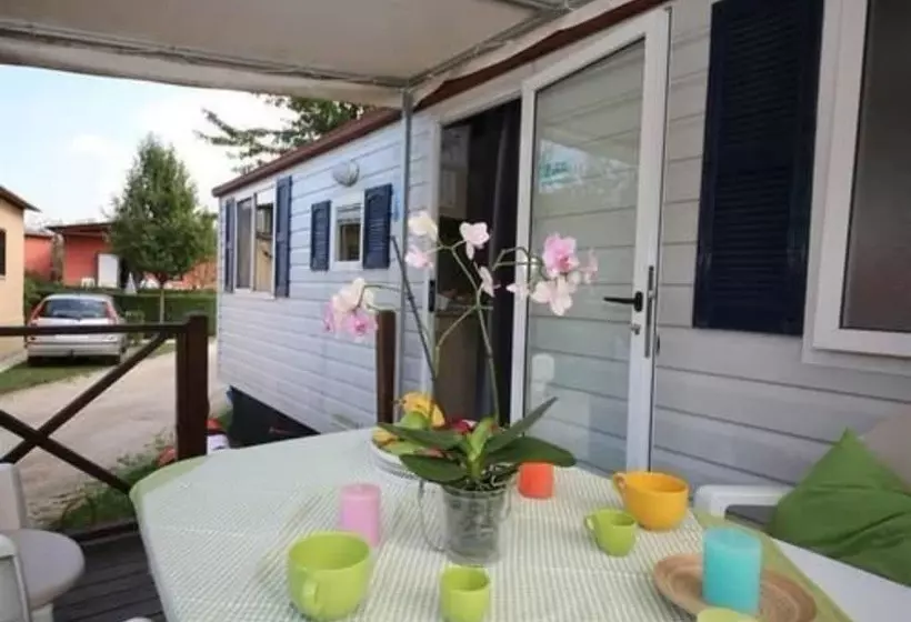 Hotel Happy Camp Mobile Homes In Butterfly Camping Village