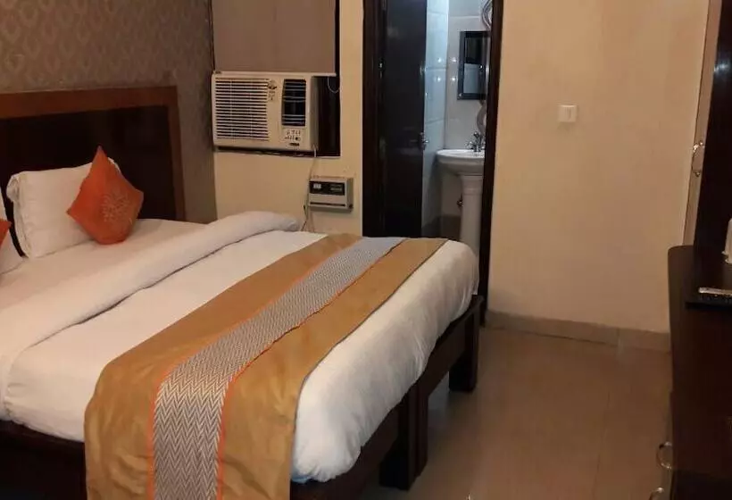 Hotelli Green View Palace