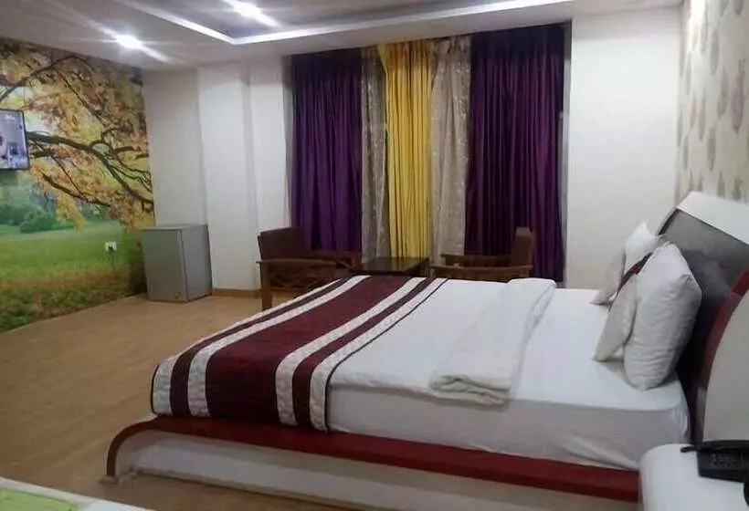 Hotelli Green View Palace