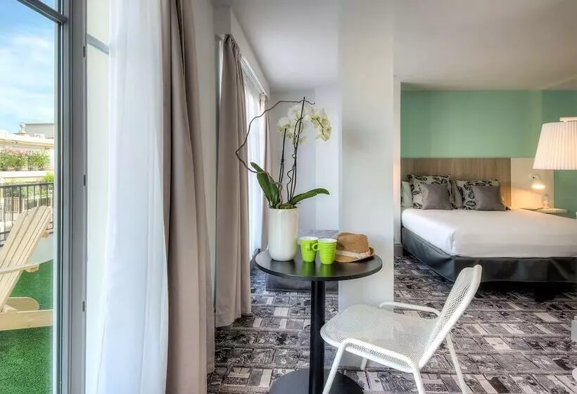 ホテル Ibis Styles Nice Centre Gare