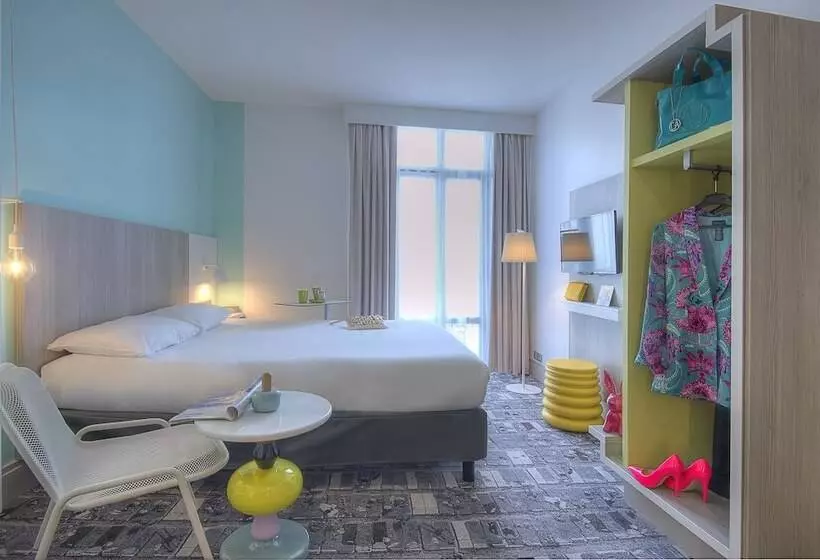 ホテル Ibis Styles Nice Centre Gare