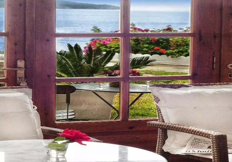 酒店 Irida Aegean View