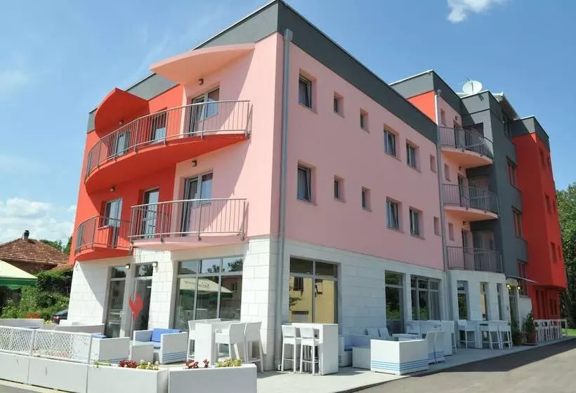 هتل Ivona Medjugorje