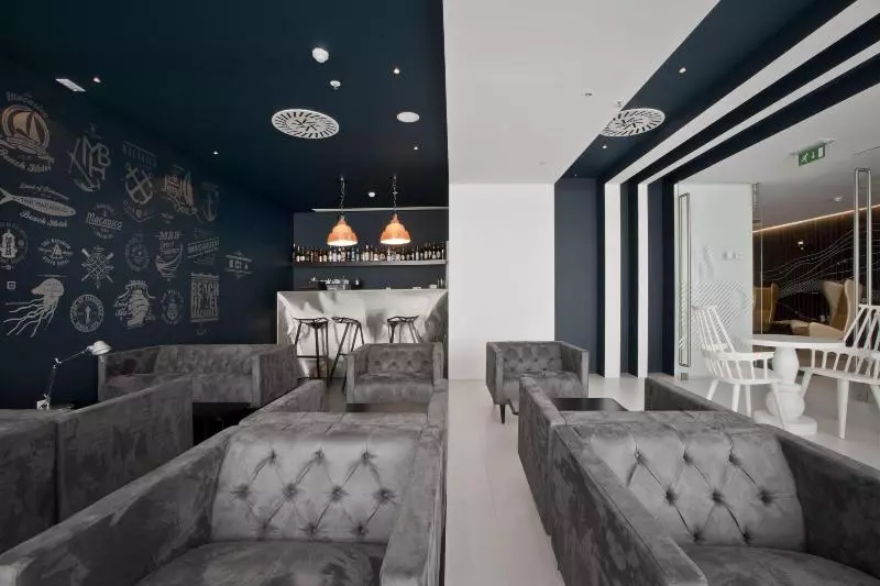 Hotel Macarico Beach