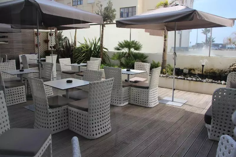 Hotel Macarico Beach