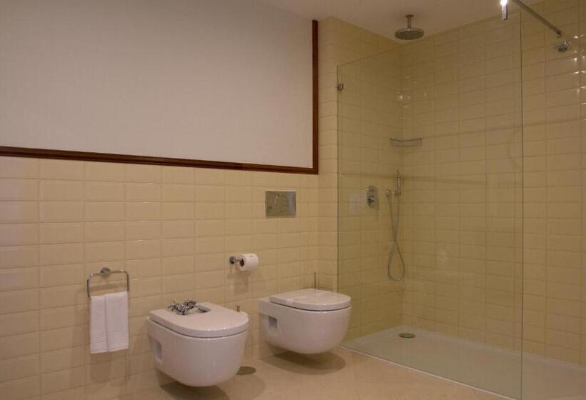 هتل Rinoterra Minho