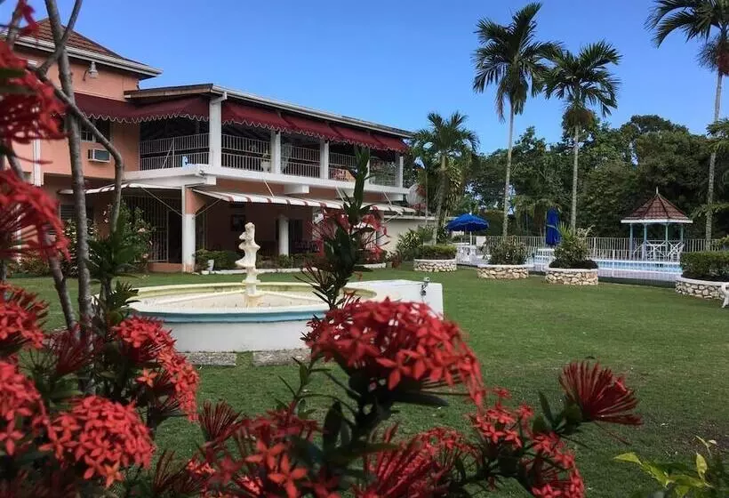 هتل Silver Creek Resort