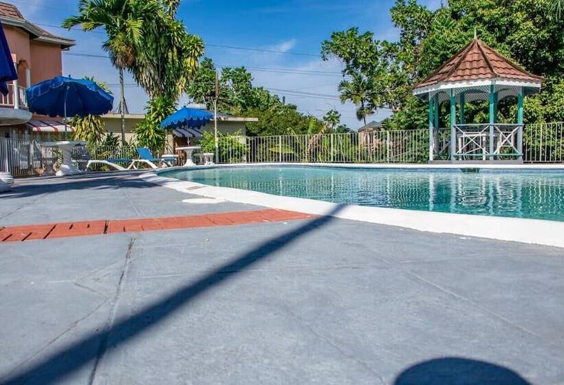 هتل Silver Creek Resort