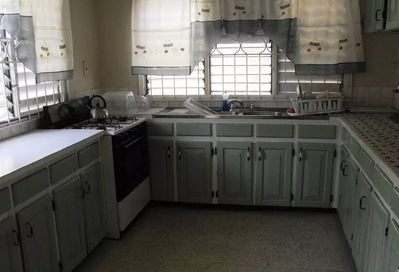 هتل Silver Creek Resort