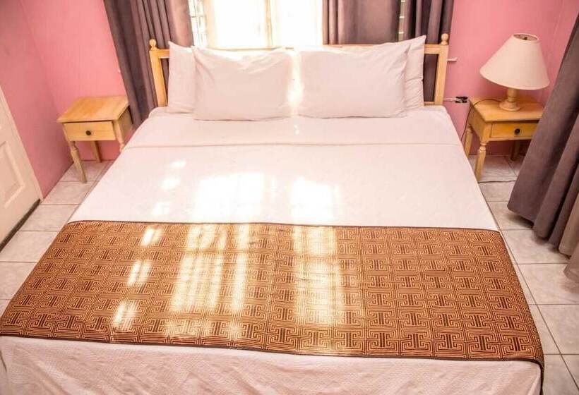 هتل Silver Creek Resort