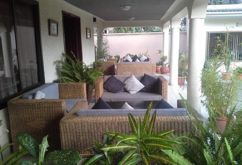 호텔 The Milimani Lodge