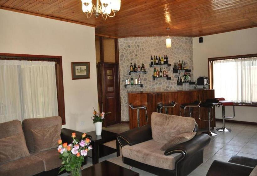 호텔 The Milimani Lodge