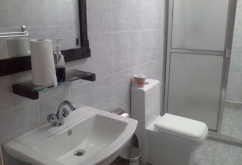 호텔 The Milimani Lodge