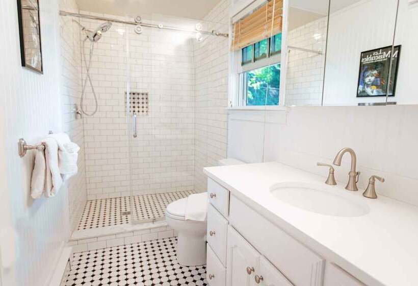 The Provincetown Hotel At Gabriel S