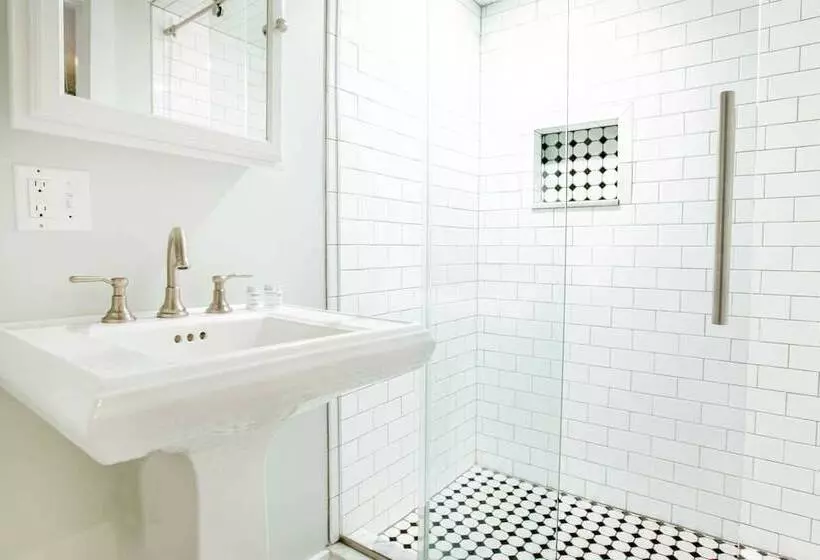 The Provincetown Hotel At Gabriel S