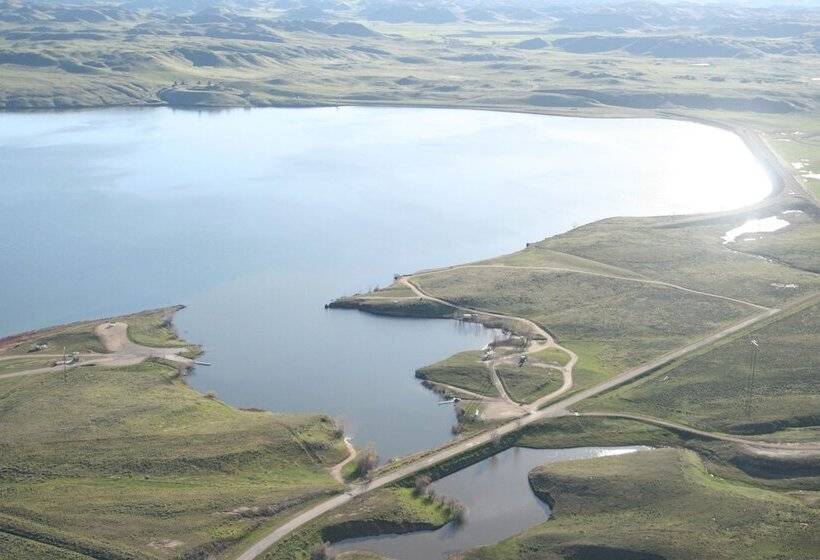 فندق على الطريق Buffalo Inn