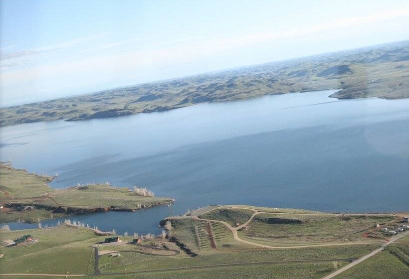 فندق على الطريق Buffalo Inn