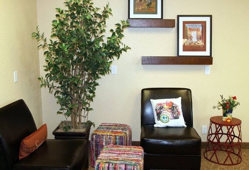 فندق على الطريق Buffalo Inn