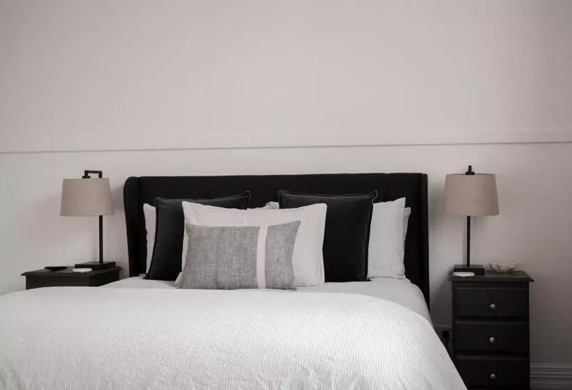 ペンション Walton House