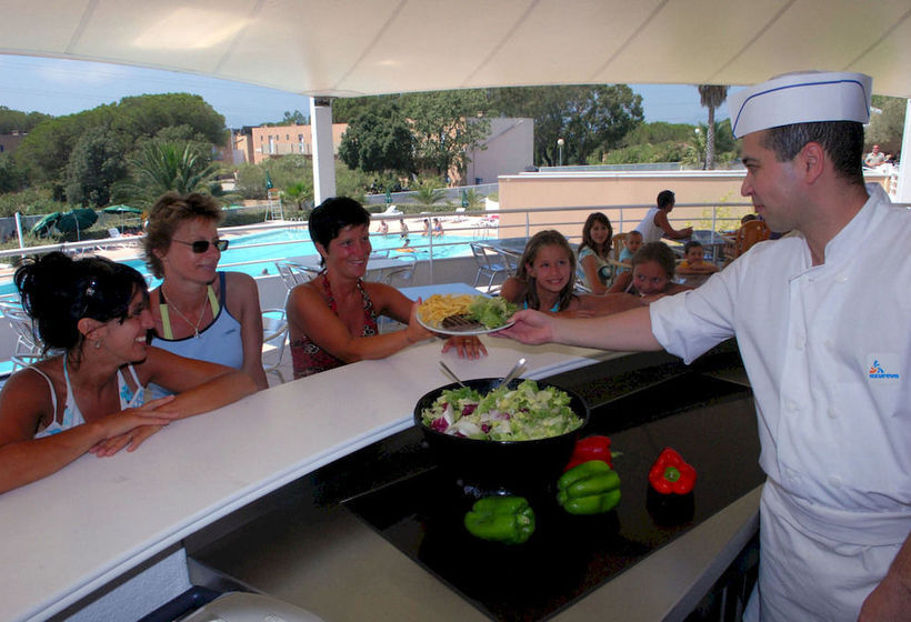 リゾートホテル Village Vacances Azureva Fréjus