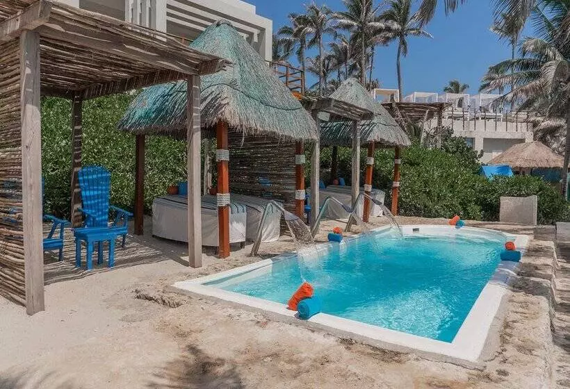 Resort Otel The Pyramid Cancun