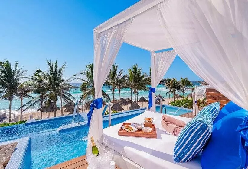 Resort Otel The Pyramid Cancun