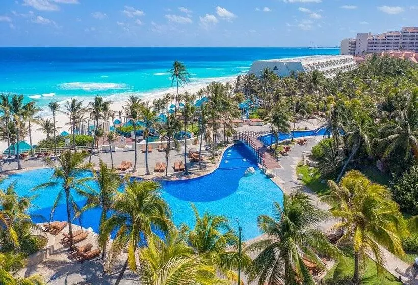 Resort Otel The Pyramid Cancun